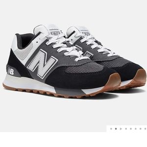 New Balance 574 *WORN TWICE*